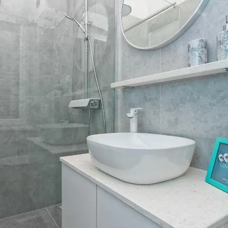 Little World Apartman